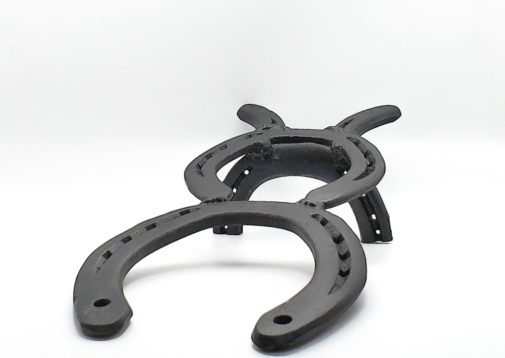 Handcrafted Horseshoe Wellie Pull